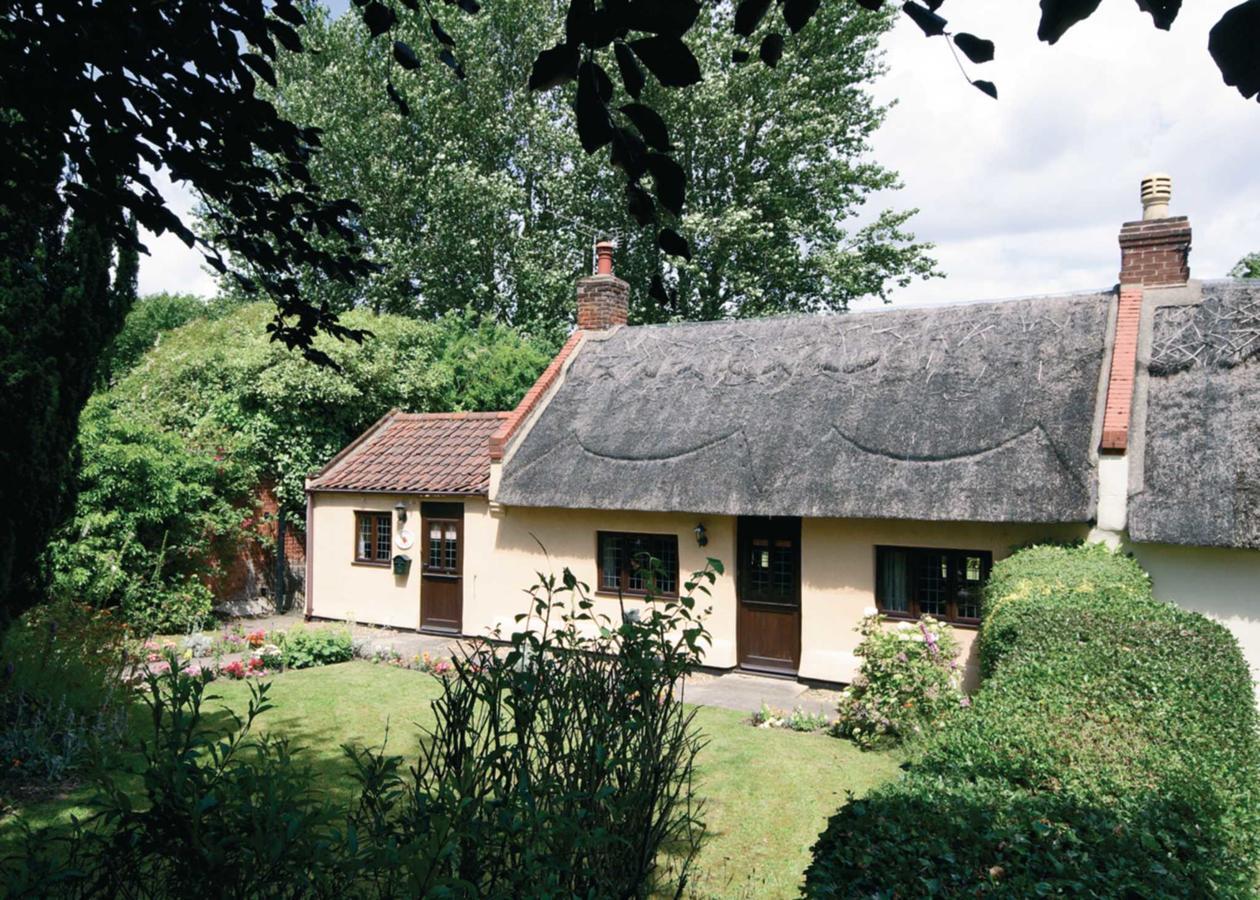 Rose Cottage - E2352 Catfield Exterior foto